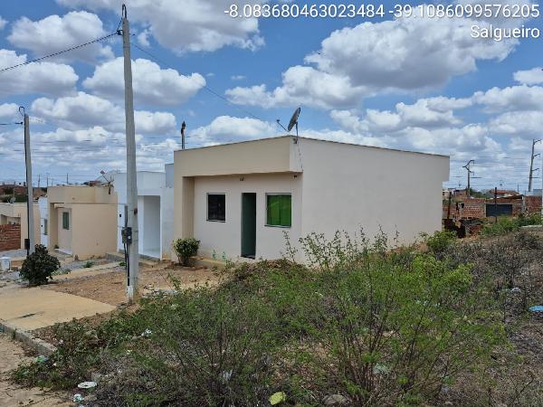 Casa - Venda, CEP: 56000-000, SALGUEIRO, PE